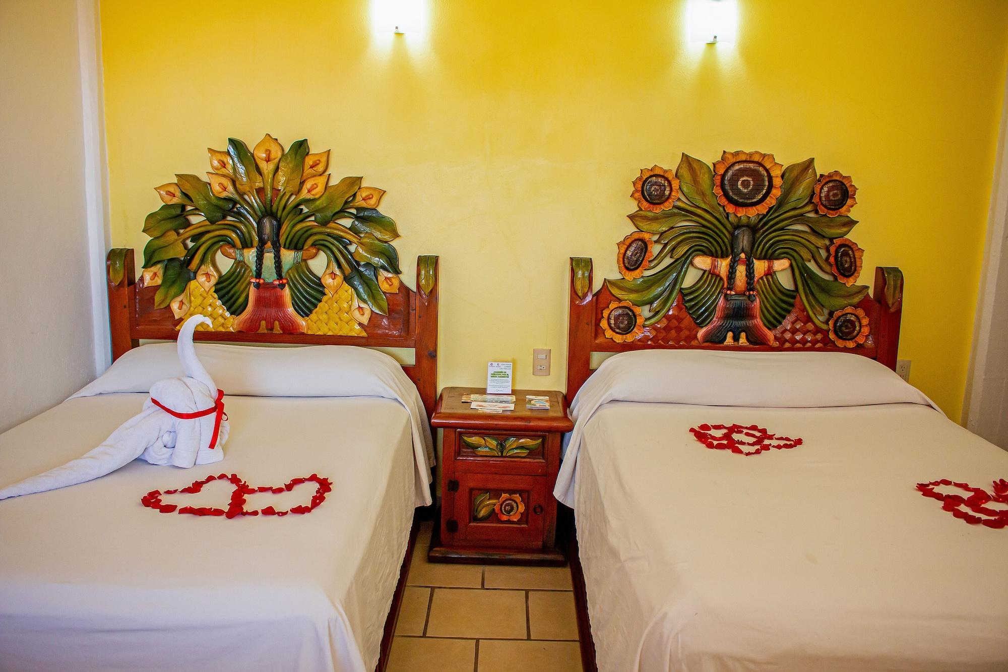 Hotel Casa Sun And Moon Zihuatanejo Exterior photo
